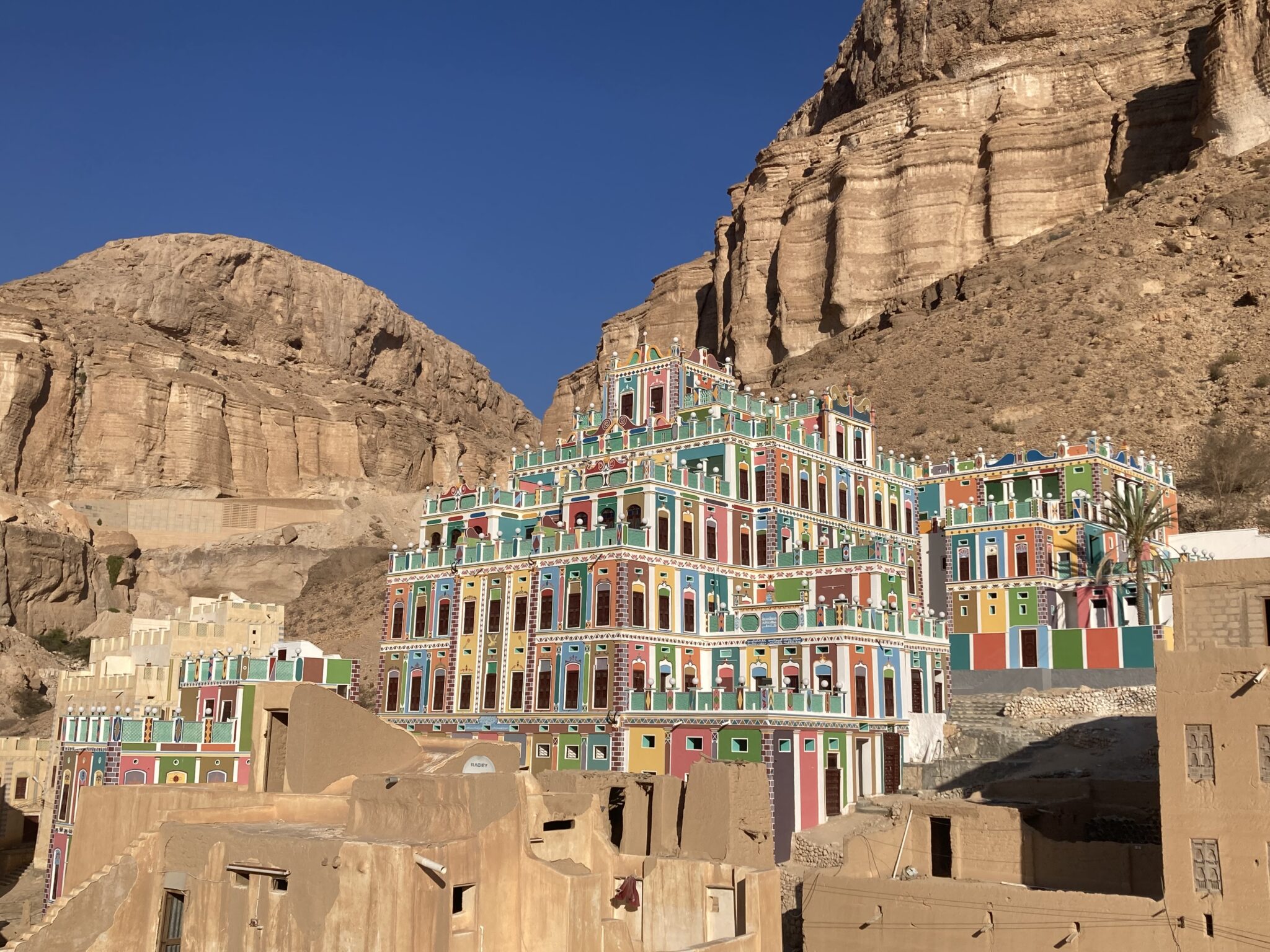 也門深度旅遊指南:摩卡咖啡之源・世界遺產景點・在地文化體驗 | 葉門旅遊攻略 - TravPholer 無待壯遊