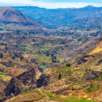 科爾卡峽谷與禿鷹十字