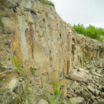 "巴西玄武岩採石場與翡翠湖(Lacul Brazi) "