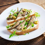 香料鯡魚三明治與卡瑪